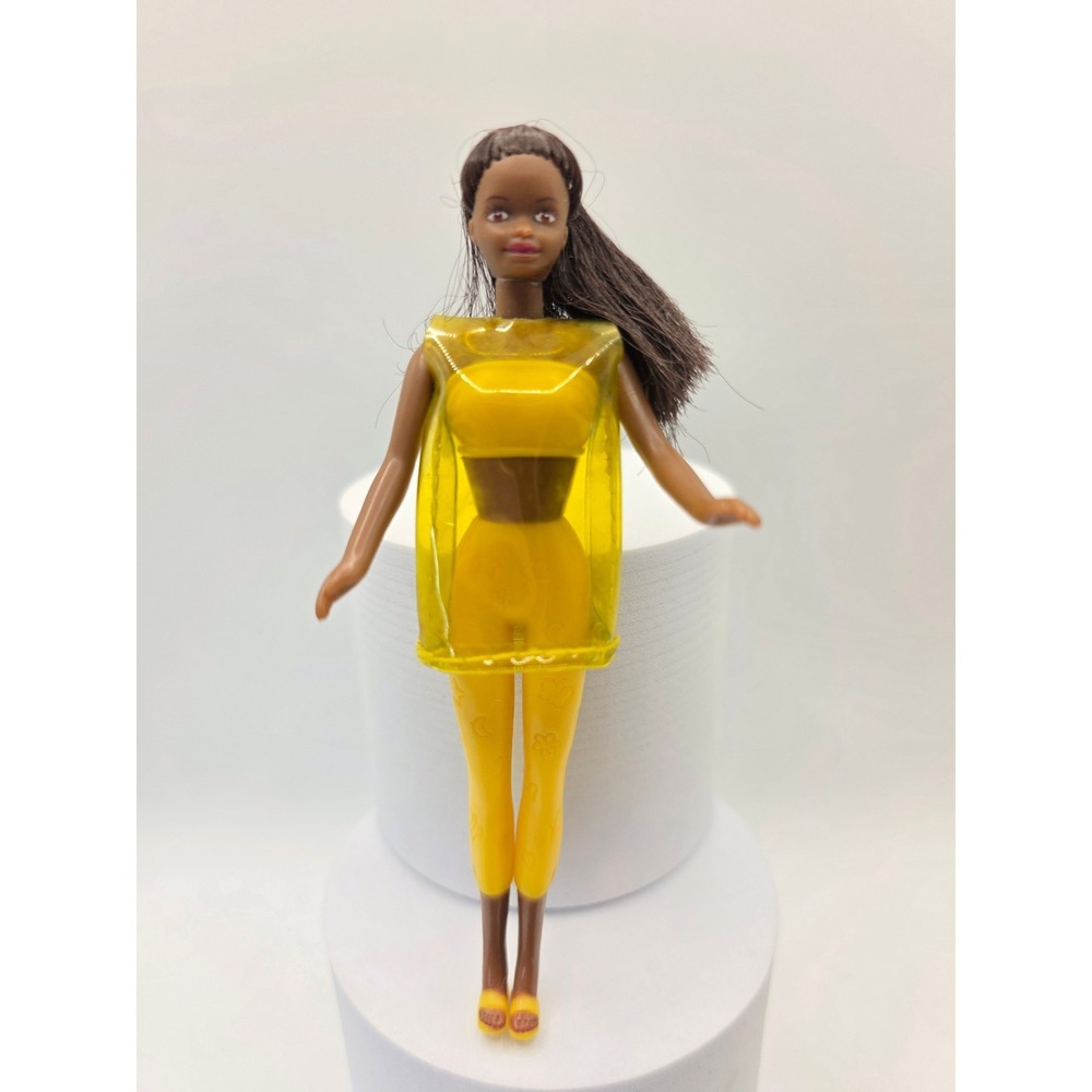 Barbie Sit In Style Christie Doll Mattel Vintage 1999 4.5" Loose Yellow Vtg / D1